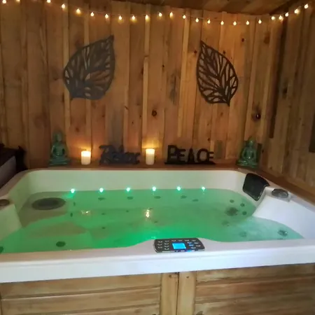 Saint Barth Gujan-Mestras