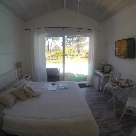 Saint Barth Bed and Breakfast 4*