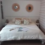 Saint Barth Gujan-Mestras