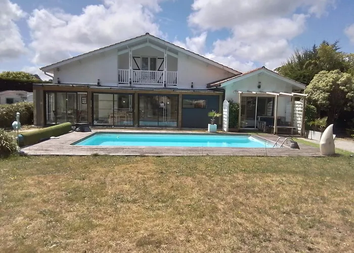 Saint Barth 4* Gujan-Mestras